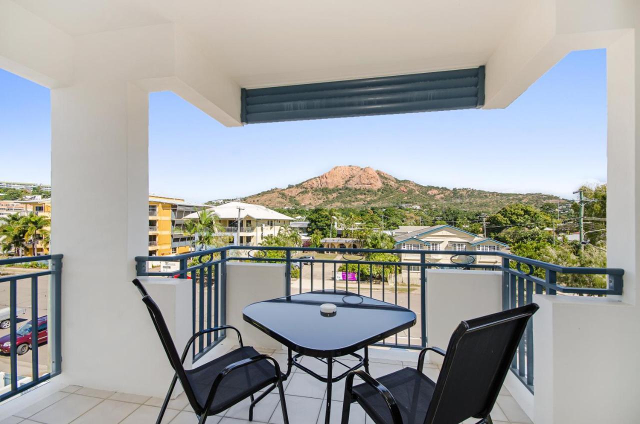 Madison Ocean Breeze Apartments تاونسفيل المظهر الخارجي الصورة