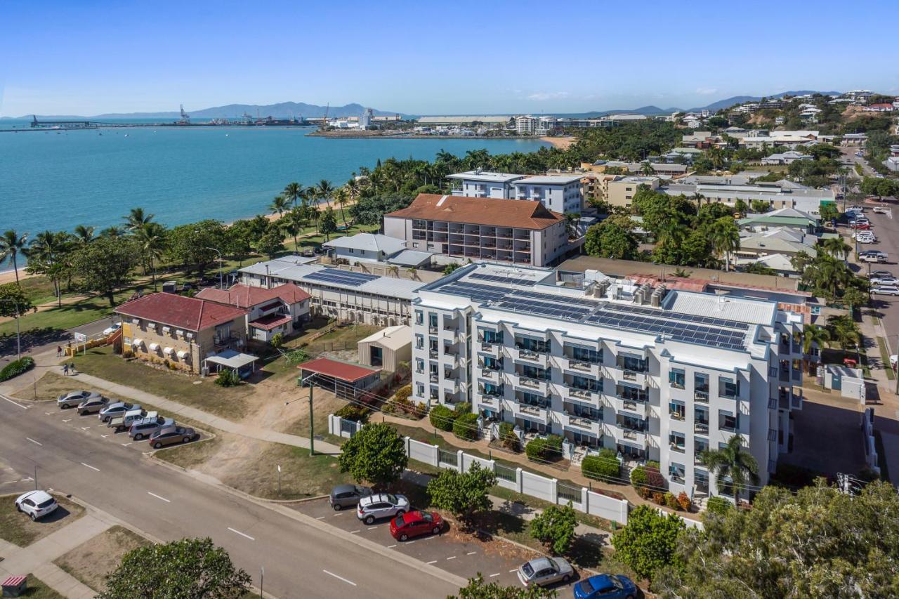 Madison Ocean Breeze Apartments تاونسفيل المظهر الخارجي الصورة