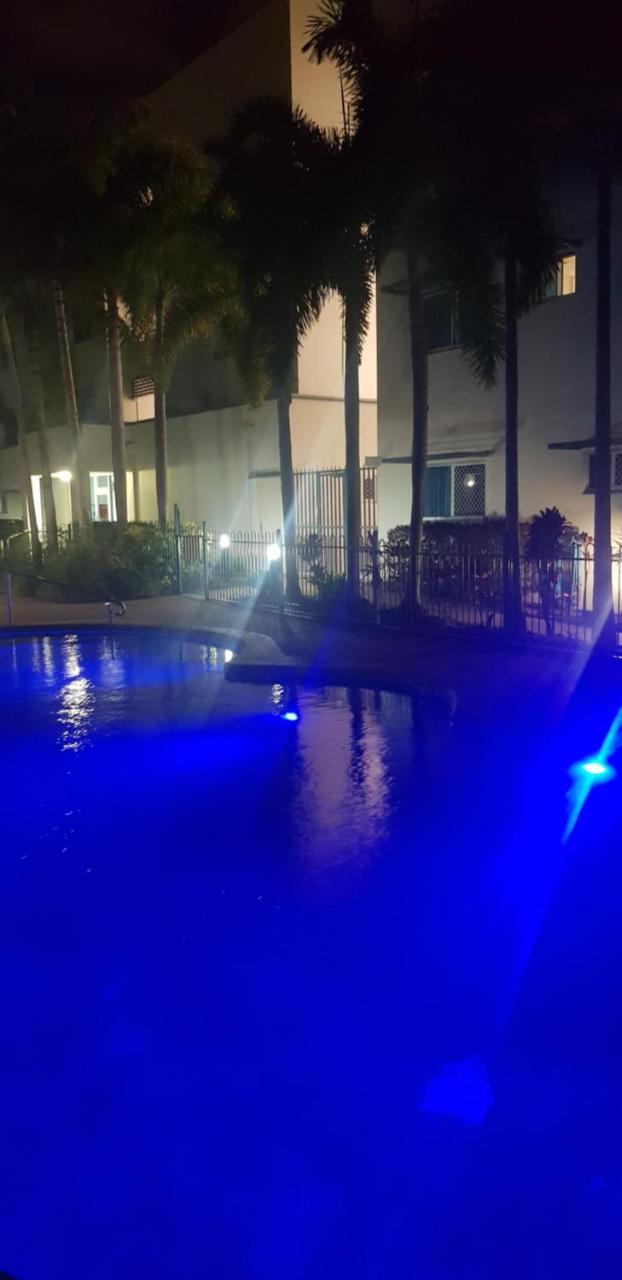 Madison Ocean Breeze Apartments تاونسفيل المظهر الخارجي الصورة